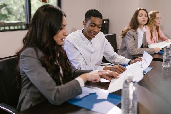 Comment rédiger une clause de non-concurrence qui soit valide et exécutoire ?